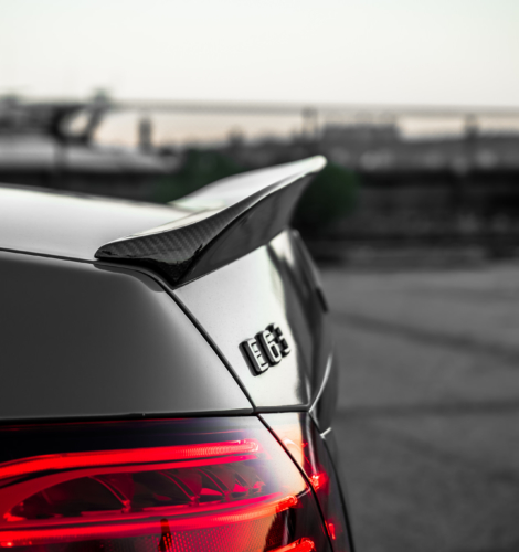 W212 E63s Bootlid Spoiler