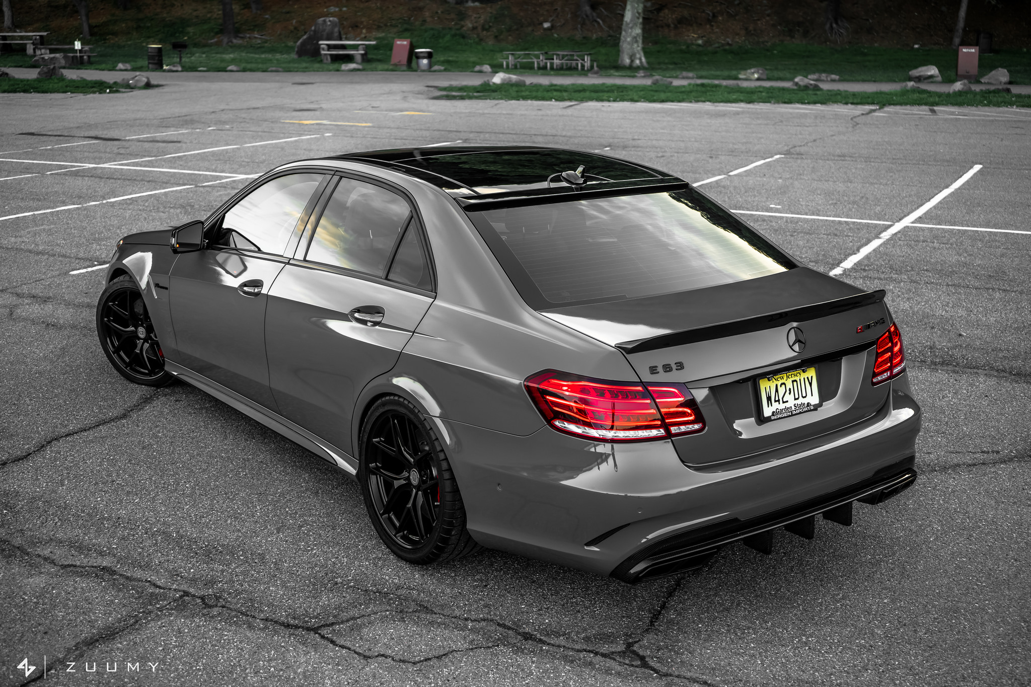 W212 E63s Luftstrom Rear Diffuser